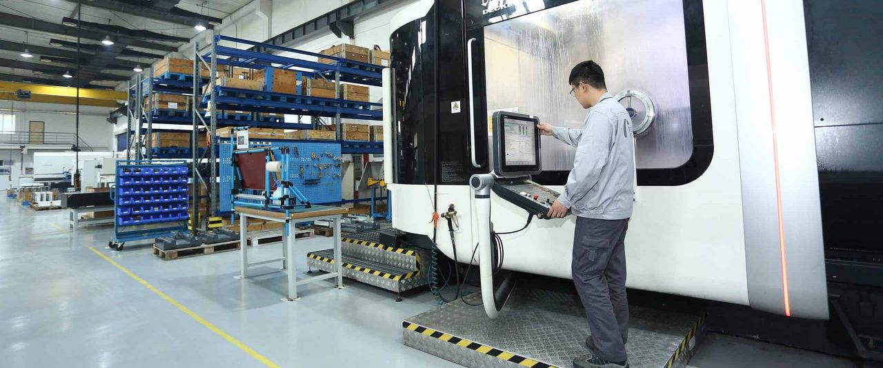 [Translate to Chinese:] 